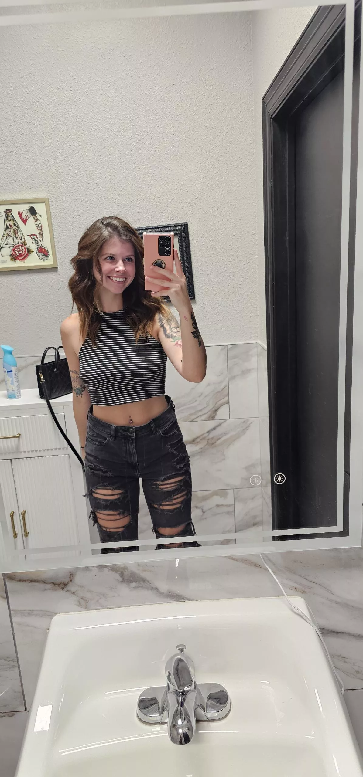 People must have really liked my shirt, they kept looking at it.  posted by Young_Fun