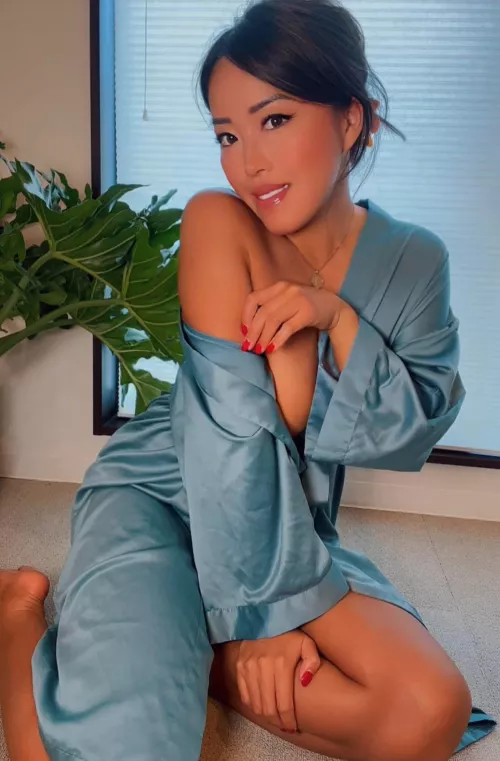 Say yes if you'd like a nude by SugarplumSkye