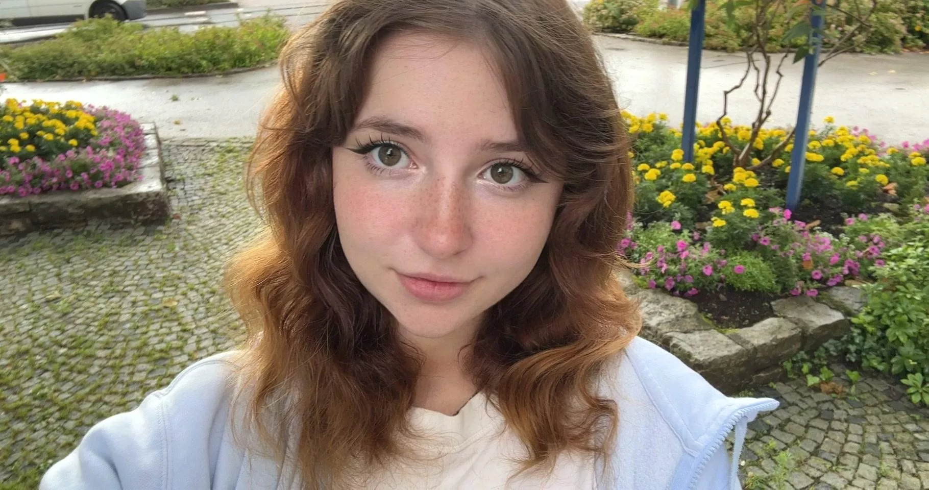 second guessing if i really look classy today posted by EnchantingBreezex