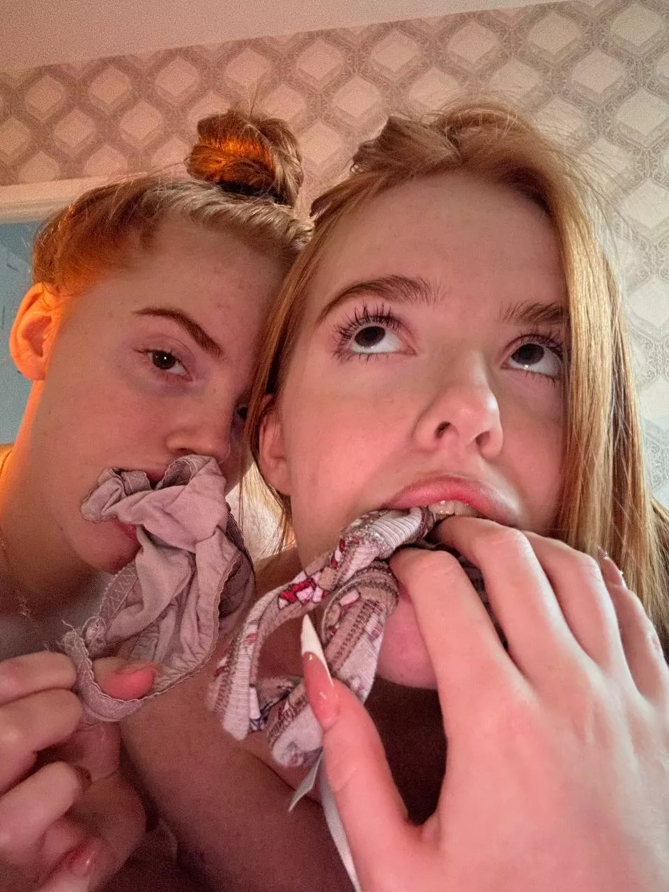 She shoved her panties in my mouth and I didn't remain in debt posted by alicia-hotty