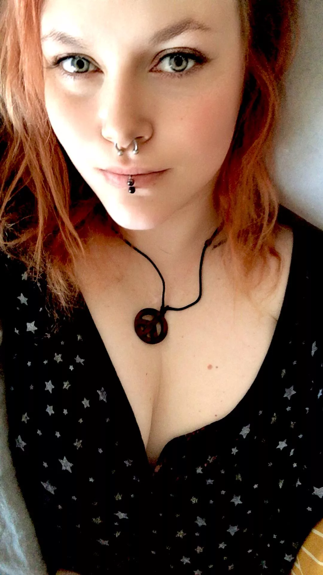 - Standard morning selfie posted by No-Duty7457