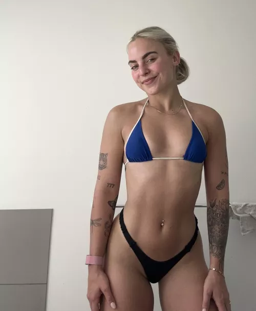 Would you skip your work to fuck me all day? by _clumsy_babe