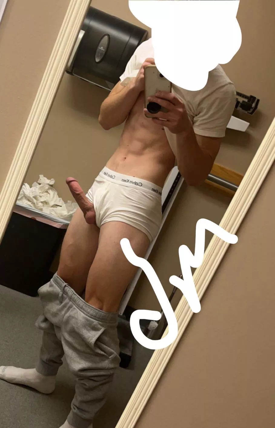 18 fit teens only  posted by Suspicious-Cut5285