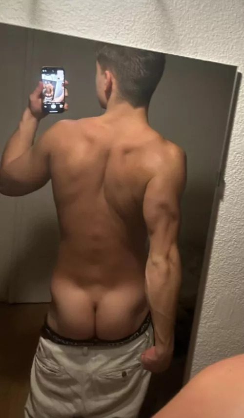 (20)Rate my butt from 1 to 10 by Select_Equipment4297