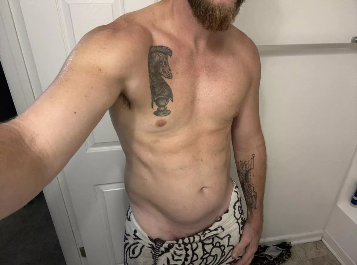 38 Lynchburg VA Bull Seeking posted by BWCforyourslut