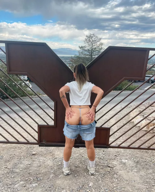 A public view of the sweetest Gstring by BlairHollow