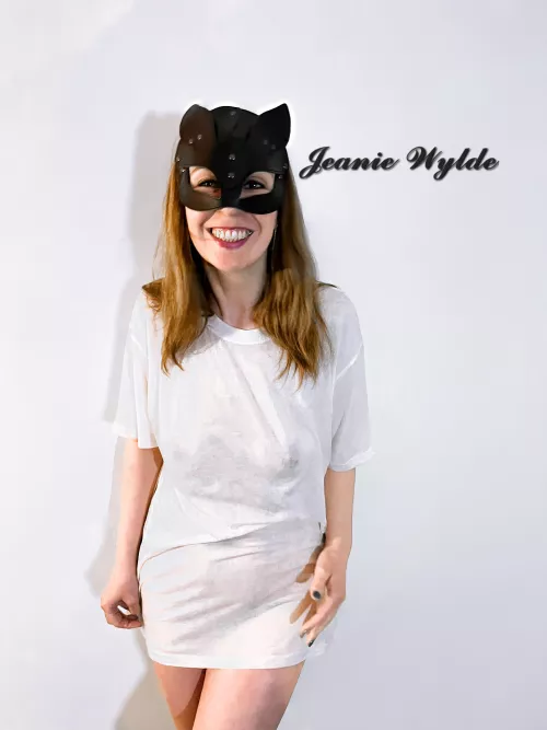 A real, sweet mom. I'm 38 and I have 5 kids. I've never burned out. by Jeanie_Wylde