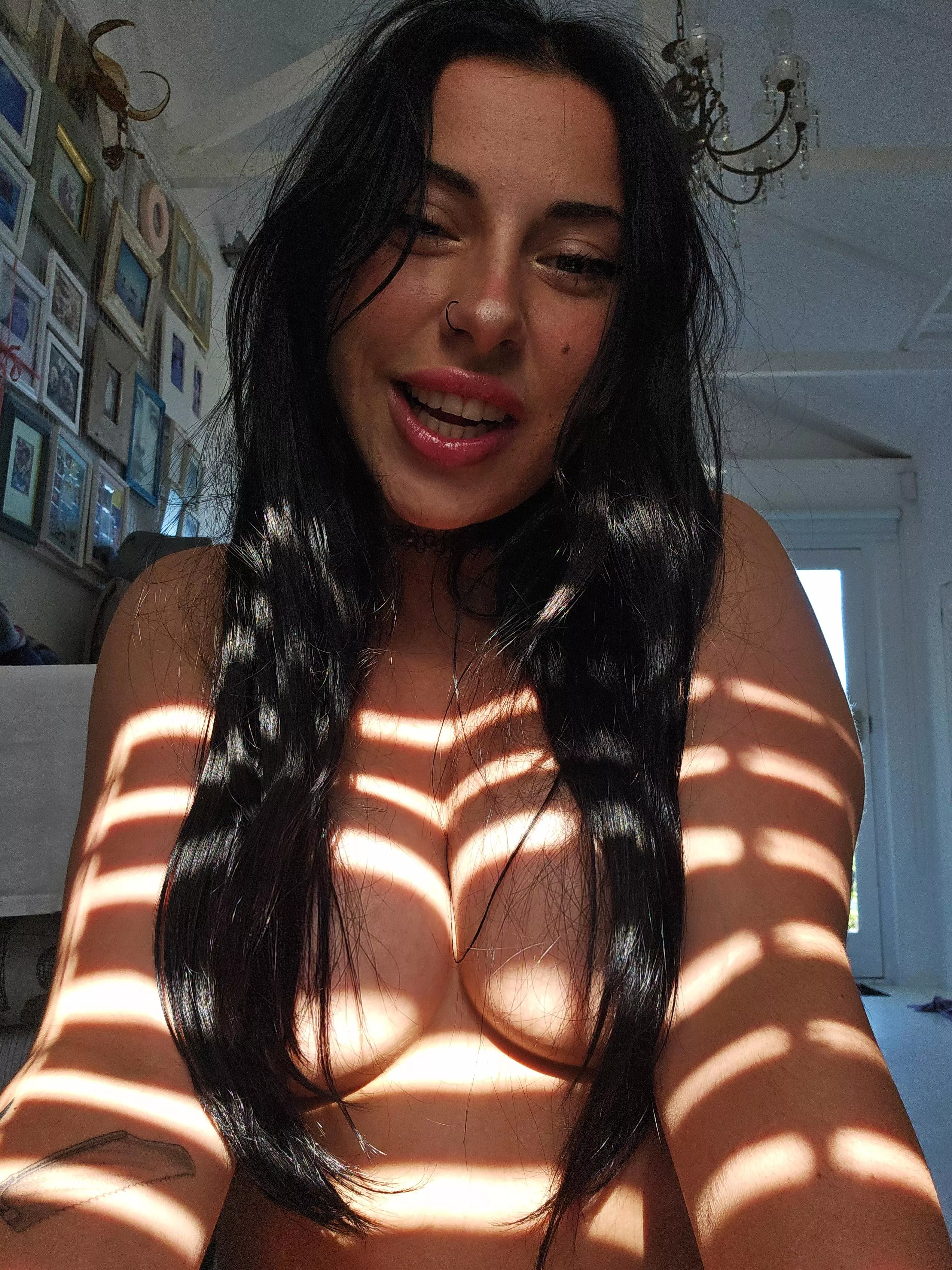 Before I suck ur dick u must answer 2 riddles ;) posted by strickland_banks