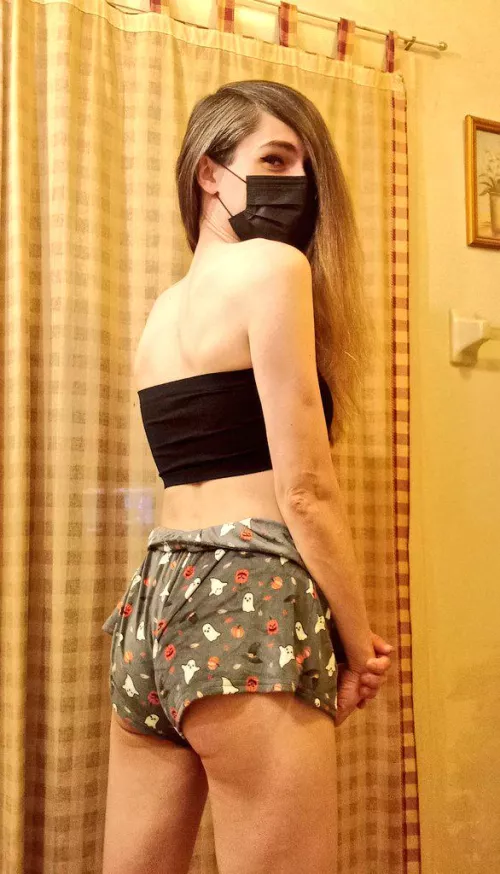 Boo 🙀 did I scare u? :p  by luccakitten