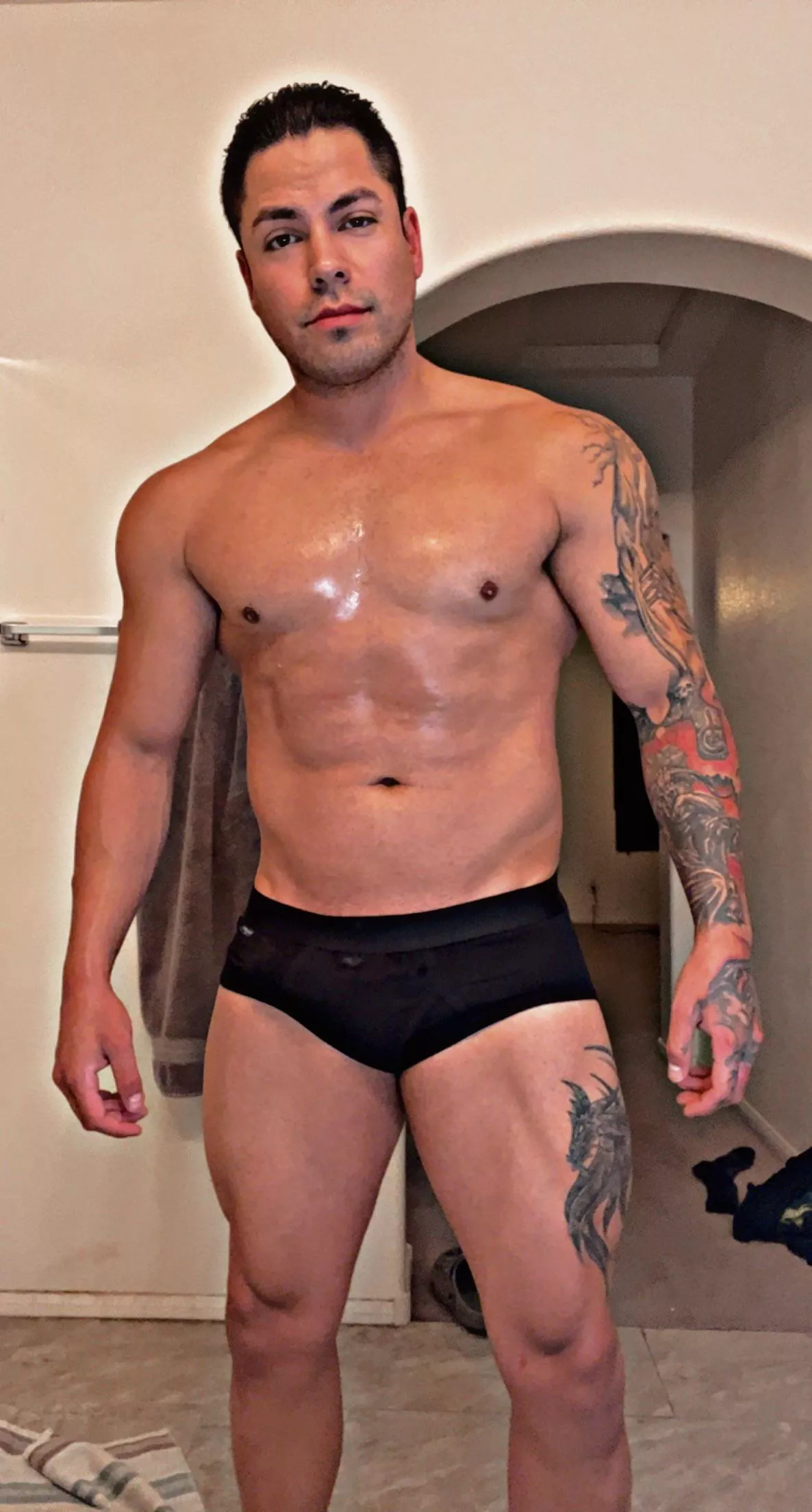 Briefs today  posted by Wyldcardx