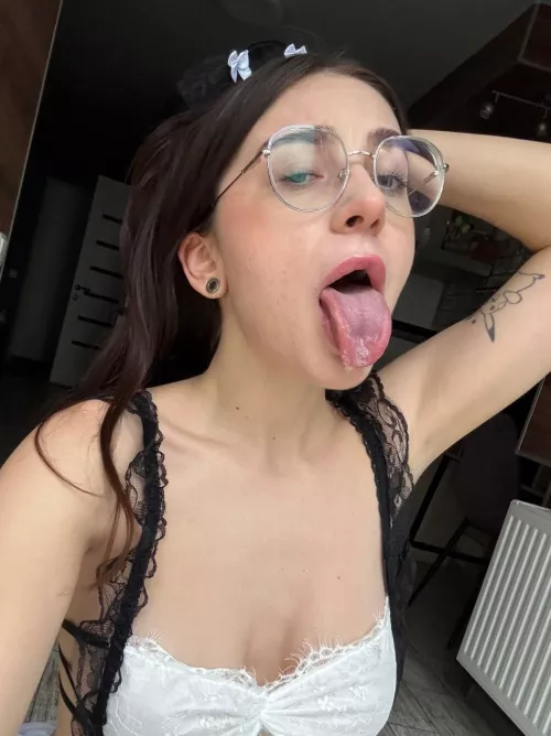 By drooling I show how good I can feel by celty_sturluson_d