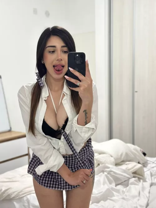 Do you want to play with me?😈 by deliciousstemptation