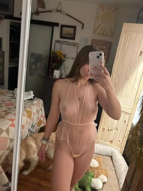 [f] My first post ever:) hopefully more to come, this is fun 😊 posted by sweetbabyangelxxx