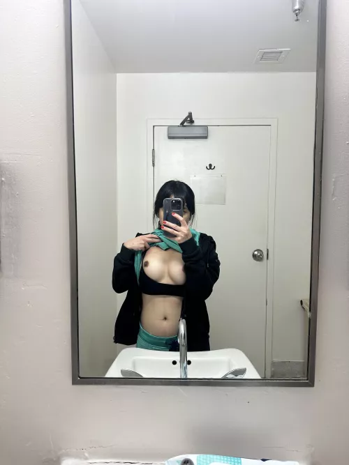 First night back after a very productive day off by subtlegorg