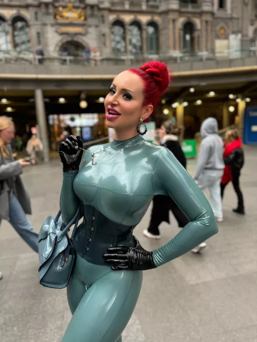 Just a regular day in Antwerp 😅 by Miss_Fetilicious