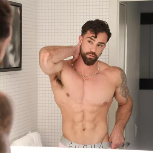 Morning look  by alphaflexer