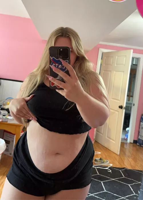 My belly is so bloated ;) by lxves_