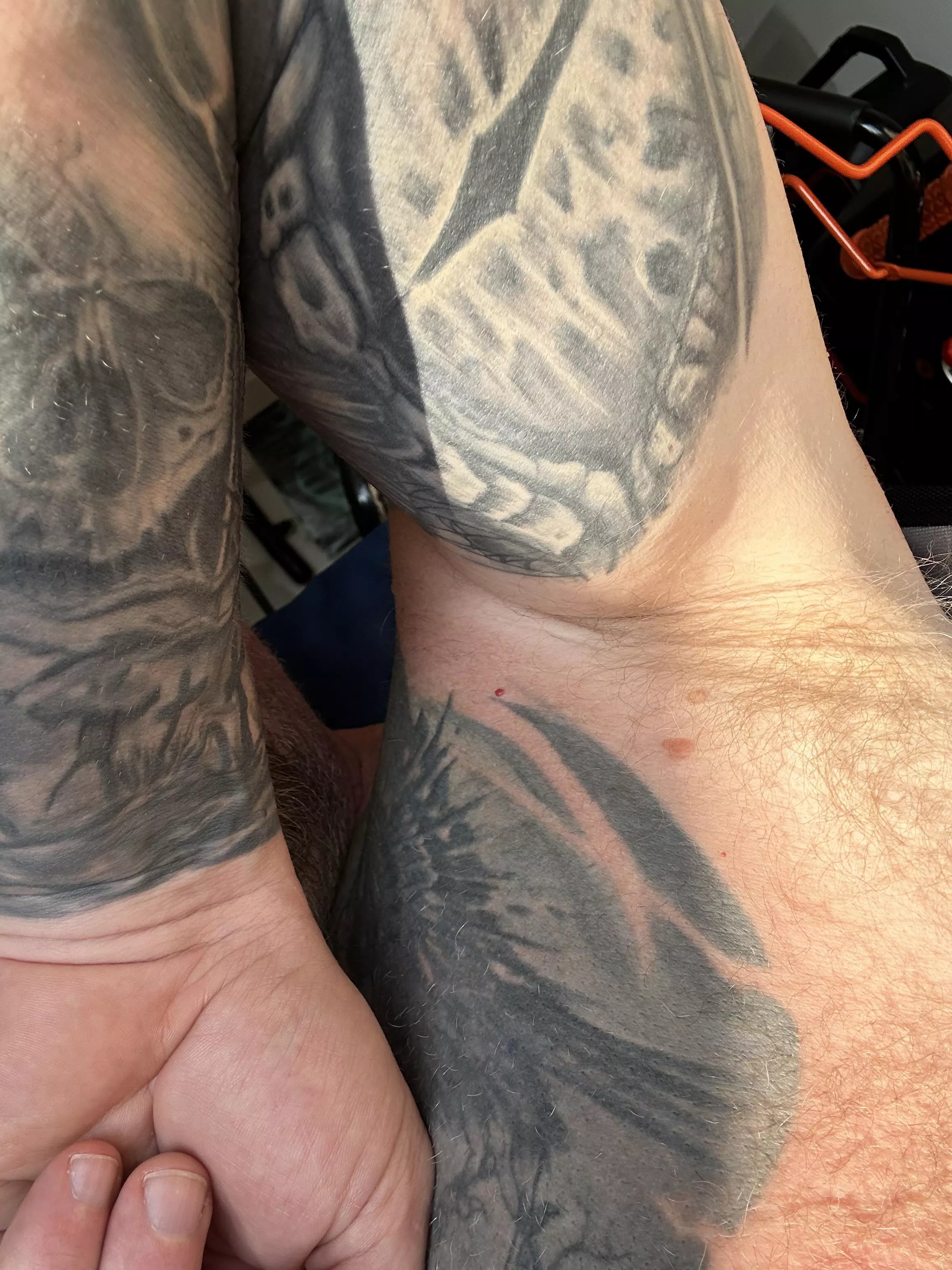 No deodorant all day. What are you gonna do? posted by NC-Stribog