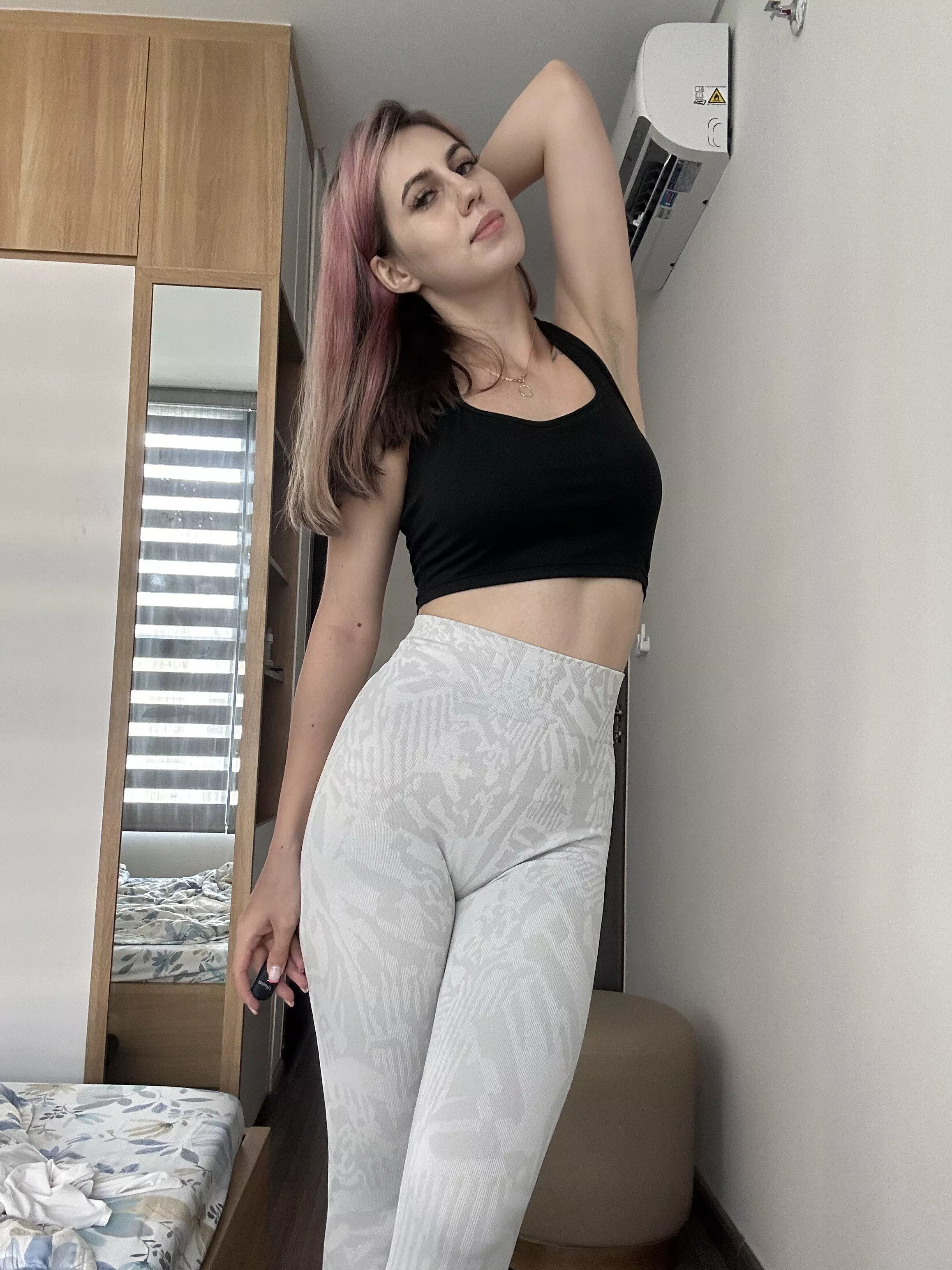 sporty babe posted by KendallWade9205