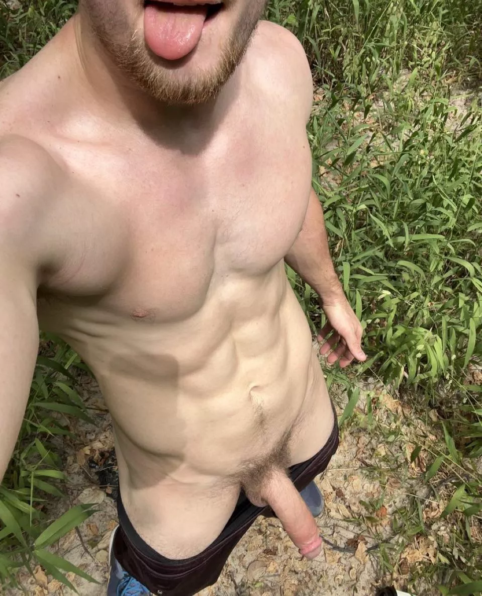 Sweaty boy 💦 posted by Blessed2113