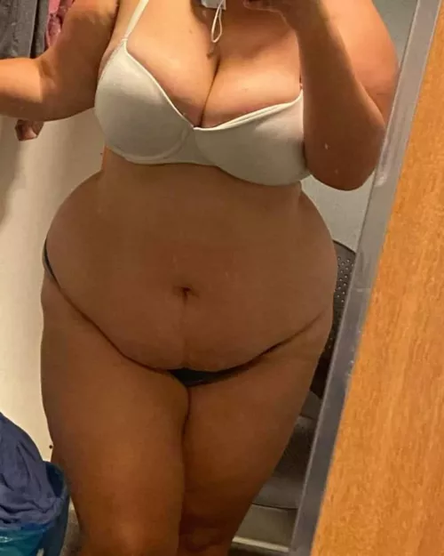 What would you do if you caught me taking sexy pics at work? by abigailgray256