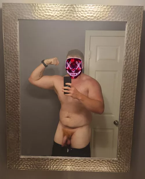 Who loves their ginger men with a little cushion?  by gingerdad_nxtdoor