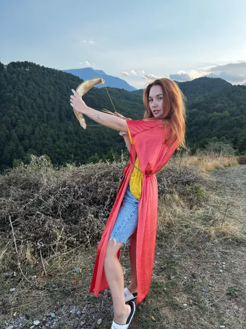 aiming for your heart by NaughtyMooomy