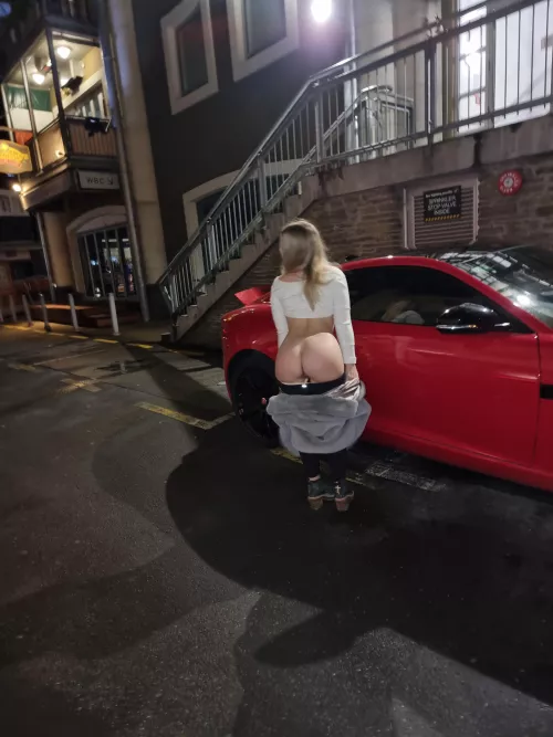 I dont know whos car this was lol by artslutx