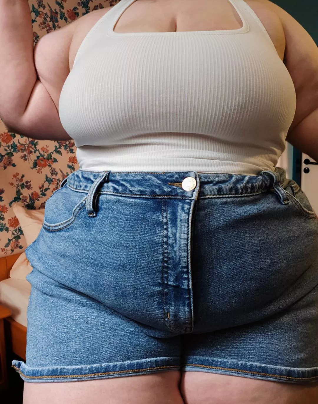 I wanna be fed till these shorts don't fit anymore 🤍 posted by chubbi_bunniii