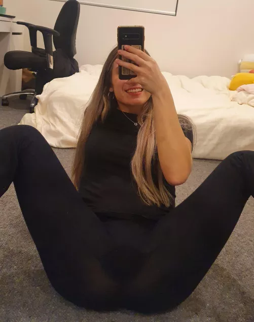 Spreading by missangelcake