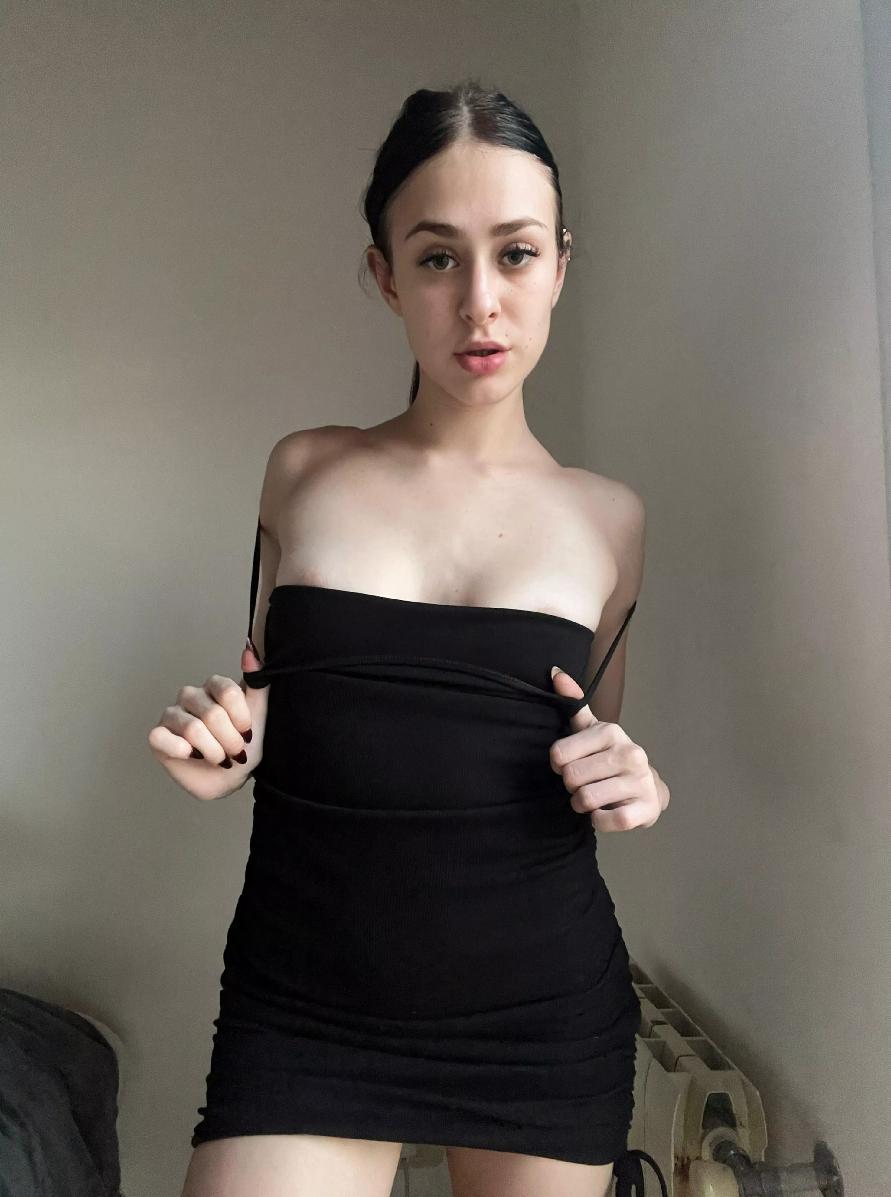 Too glam to give a damn posted by Charming-Serenity