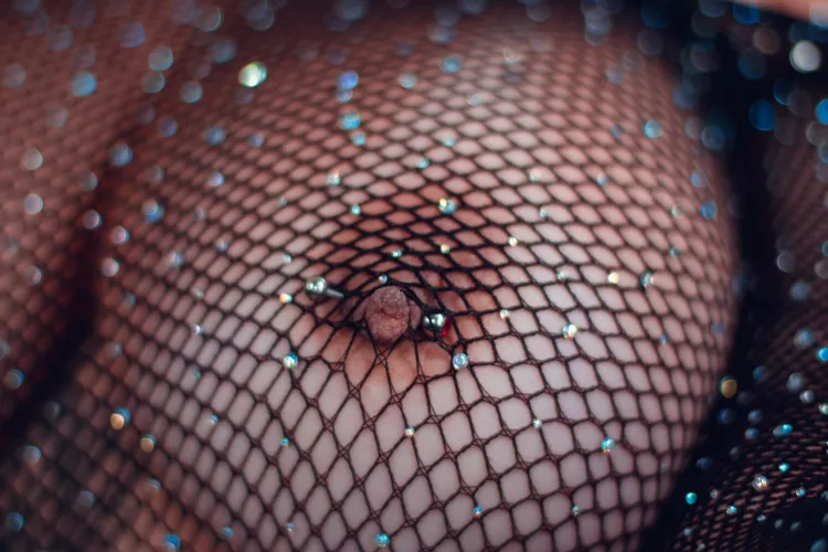 Use my breasts however you want by agathapeixinho