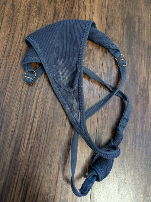 Do you like my pussy prints? by Vixxen_Vera