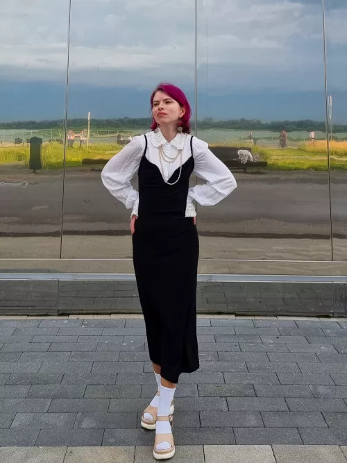 Dressed up for piano concert [f] by secretgarden25