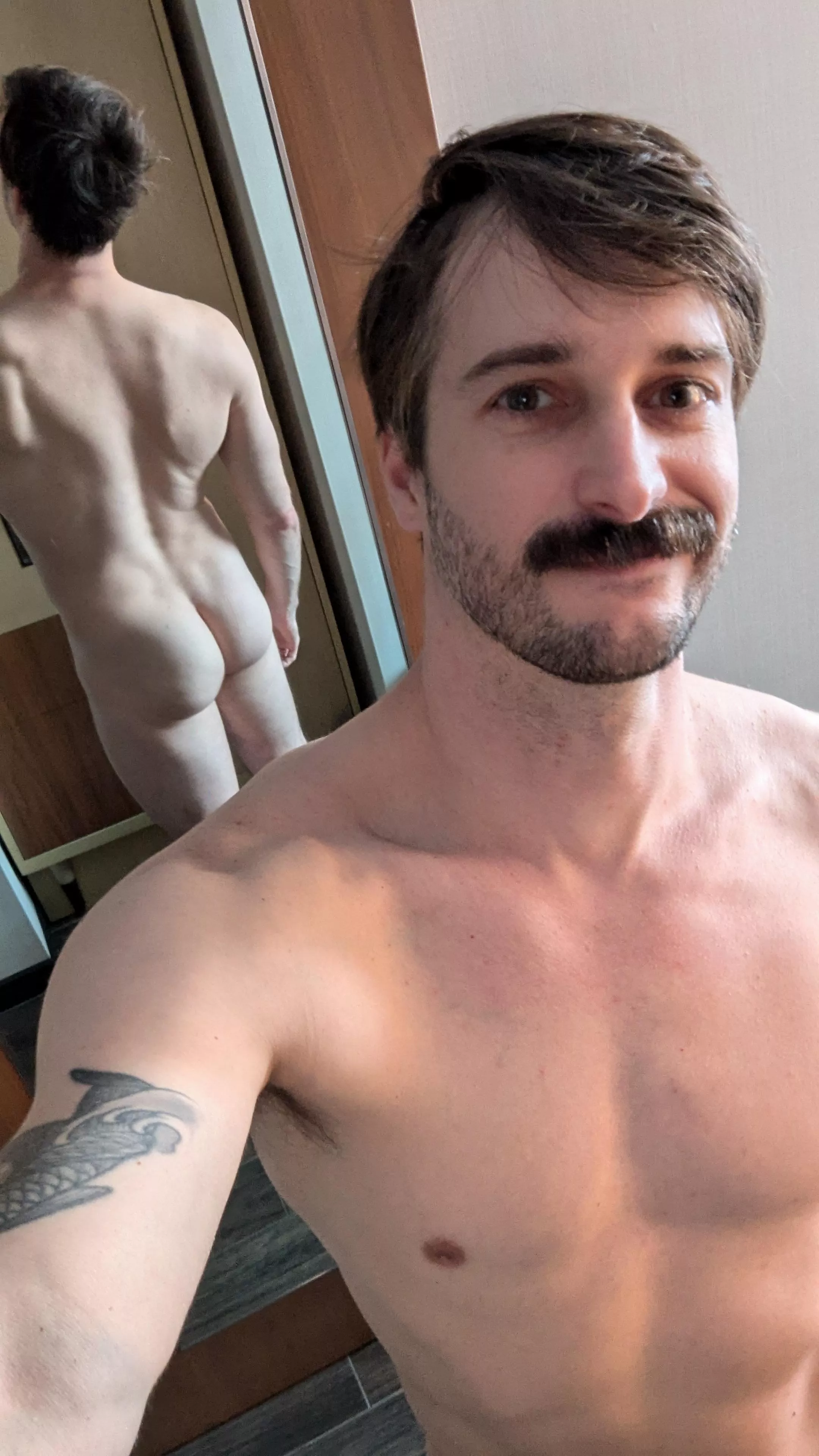 hello :) posted by OutsideDrive9784