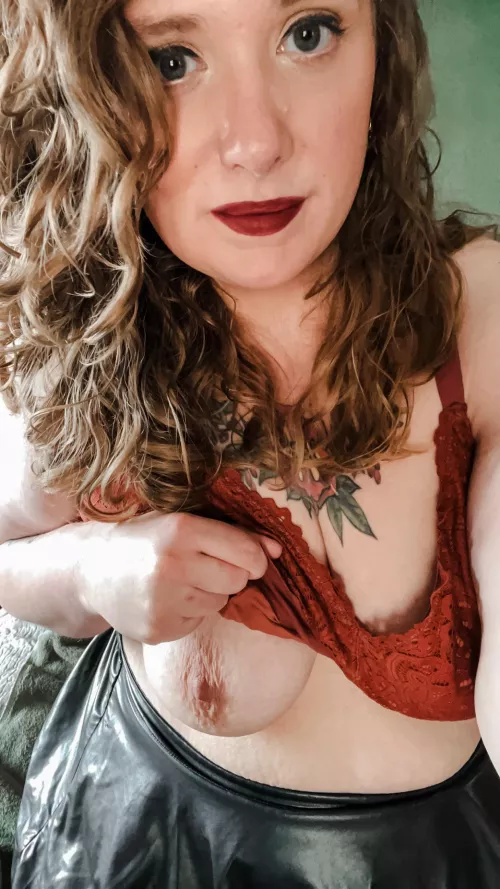 Heyyyyyyyyy 😘  by Cutegirlwtheglasses