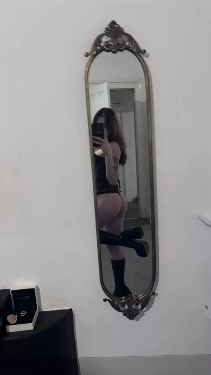 i heard you are looking for trouble posted by CuttieGyal