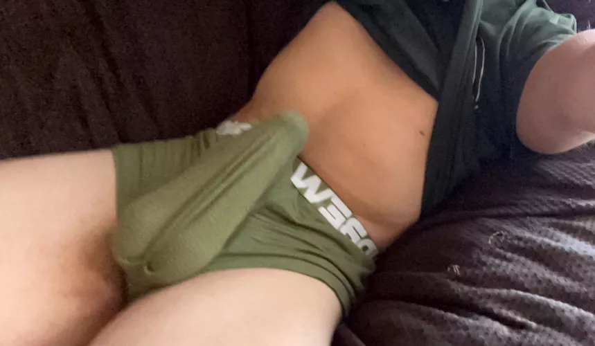 It’s not obvious at all, is it? by dongbustere