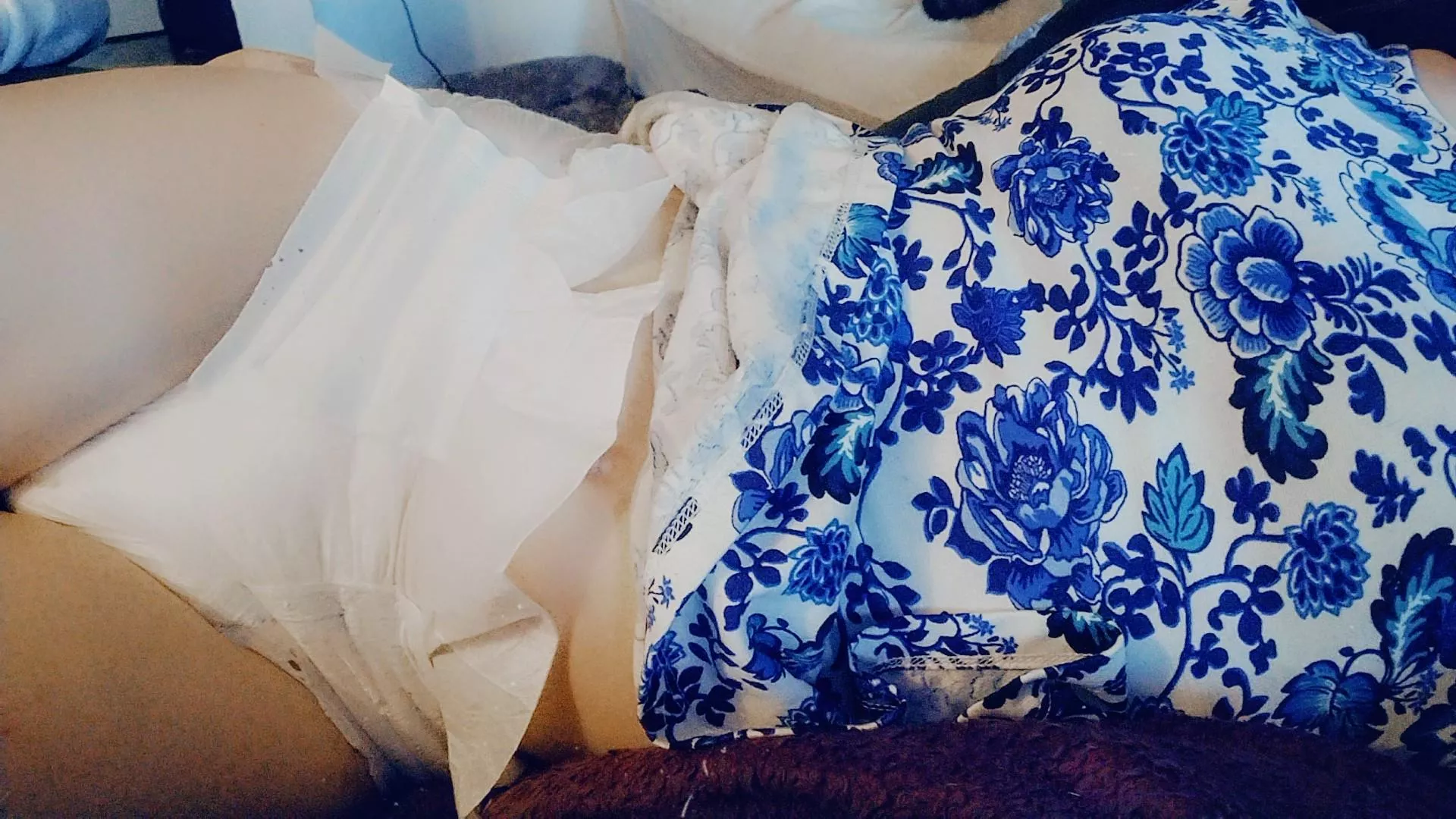 Lazy lazy butt posted by KittyPuddlez