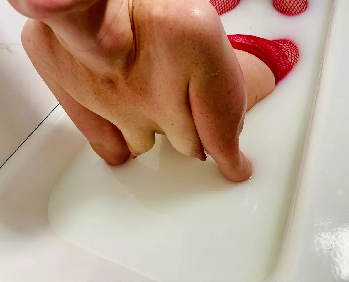 My gift to the world. posted by EmilyRyder69_4