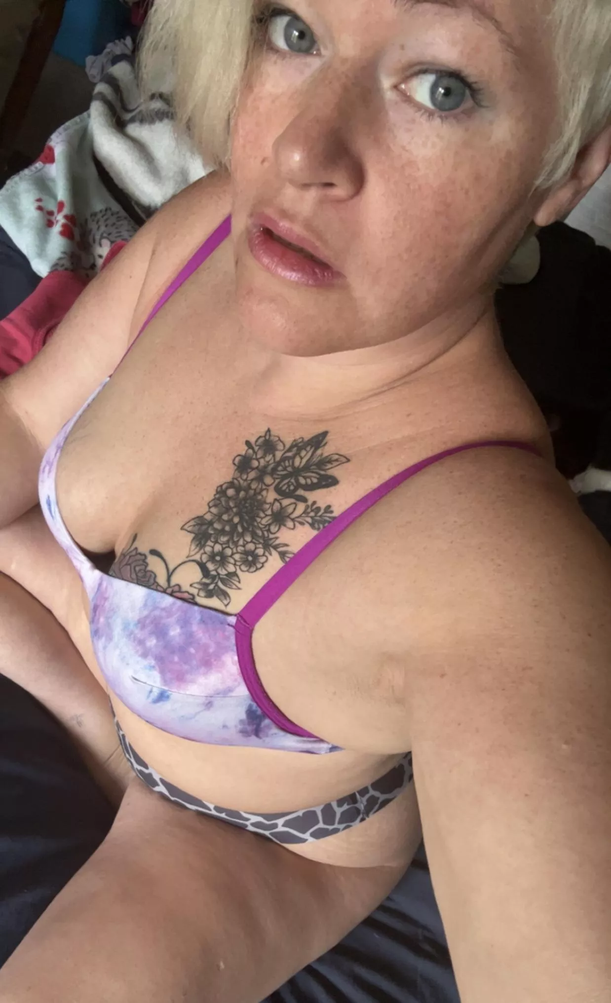 Stay in bed all day with me posted by lalababydoll123