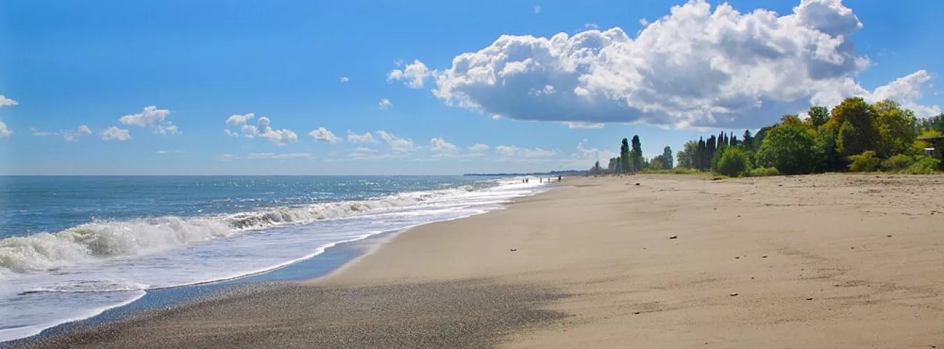 Sukhum beach by Tangcityshop