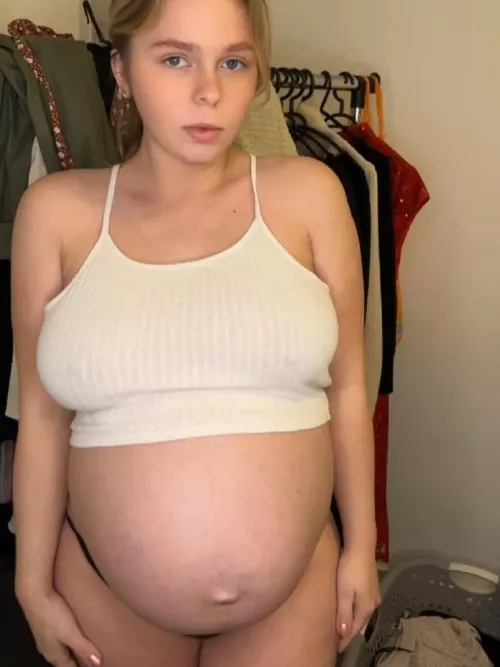 Would you creampie me even if I was 9 months pregnant? by pregnant_brandi