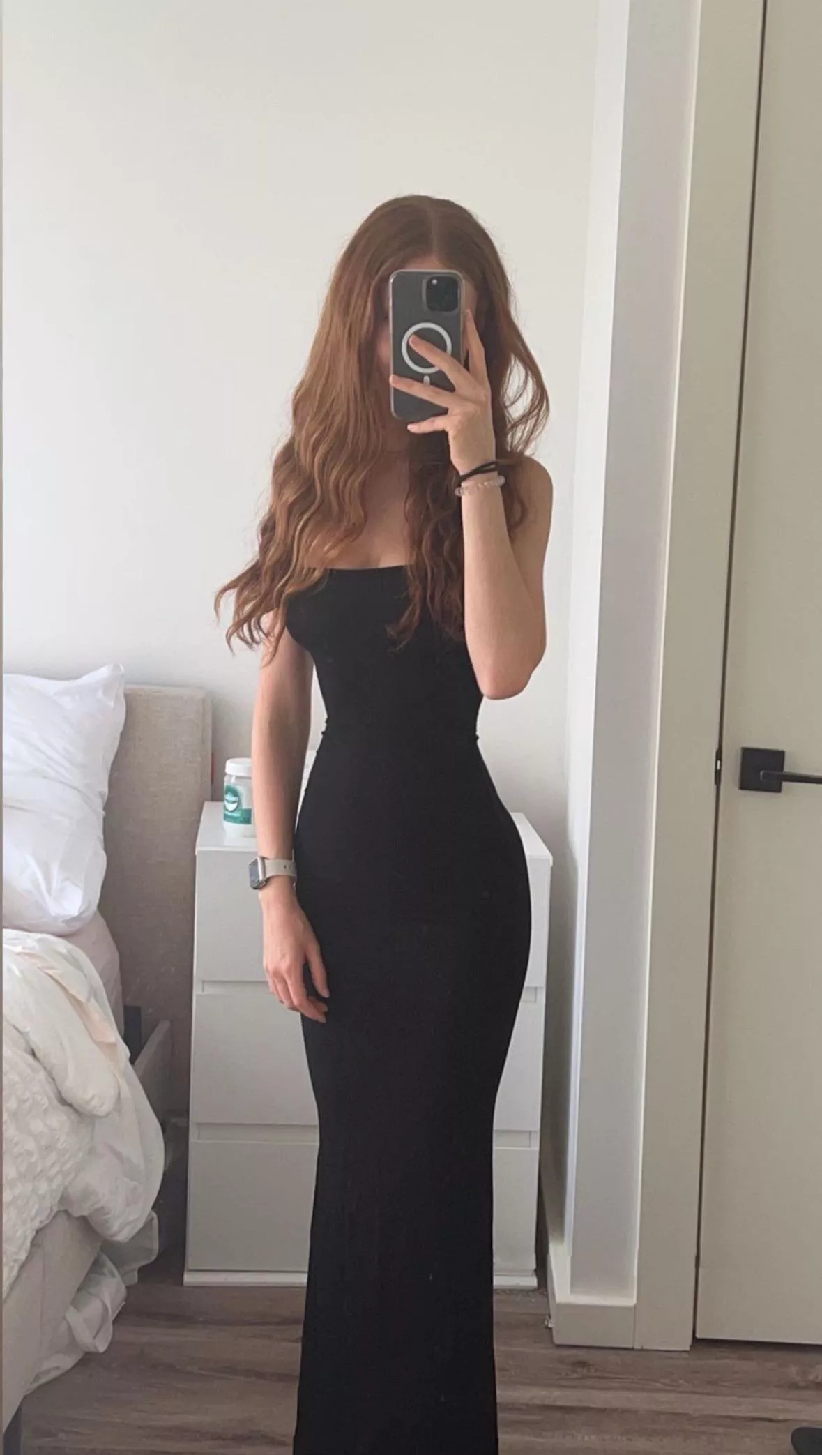 25F - I want to wear this to a date posted by lithrowaway2