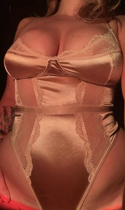 Considering posting the titty-drop version of this… but am nervous.  by lucky_gc