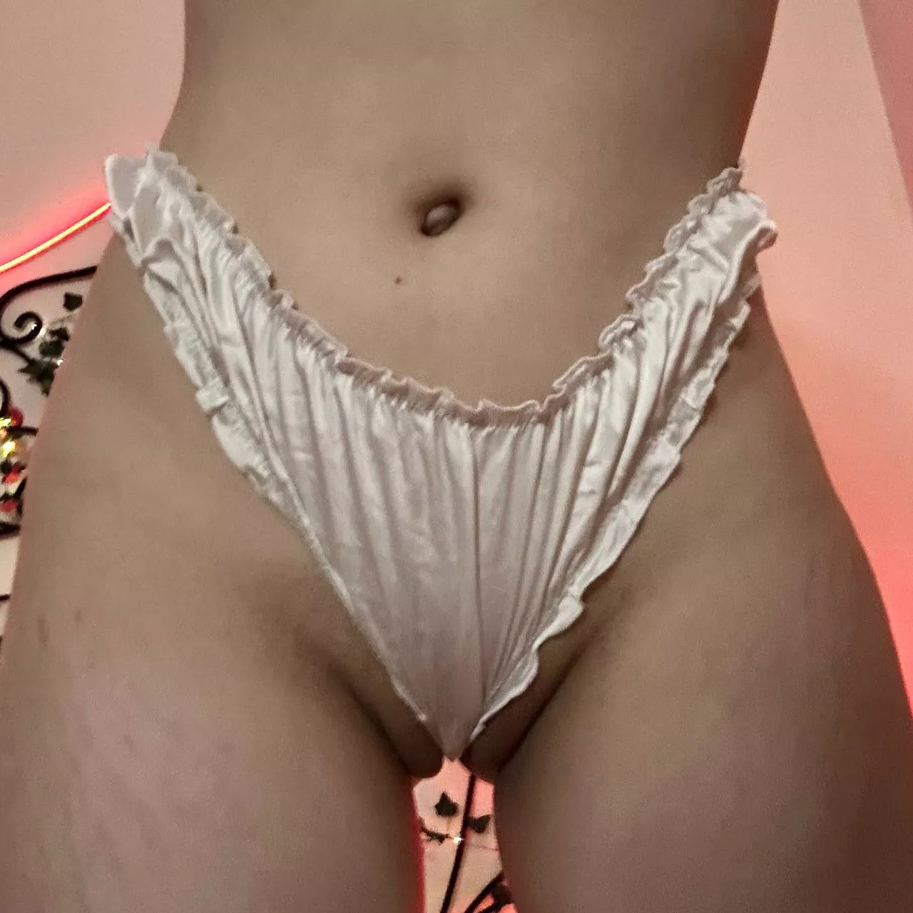 I need you closer to my hungry lips posted by HotAngelQueen