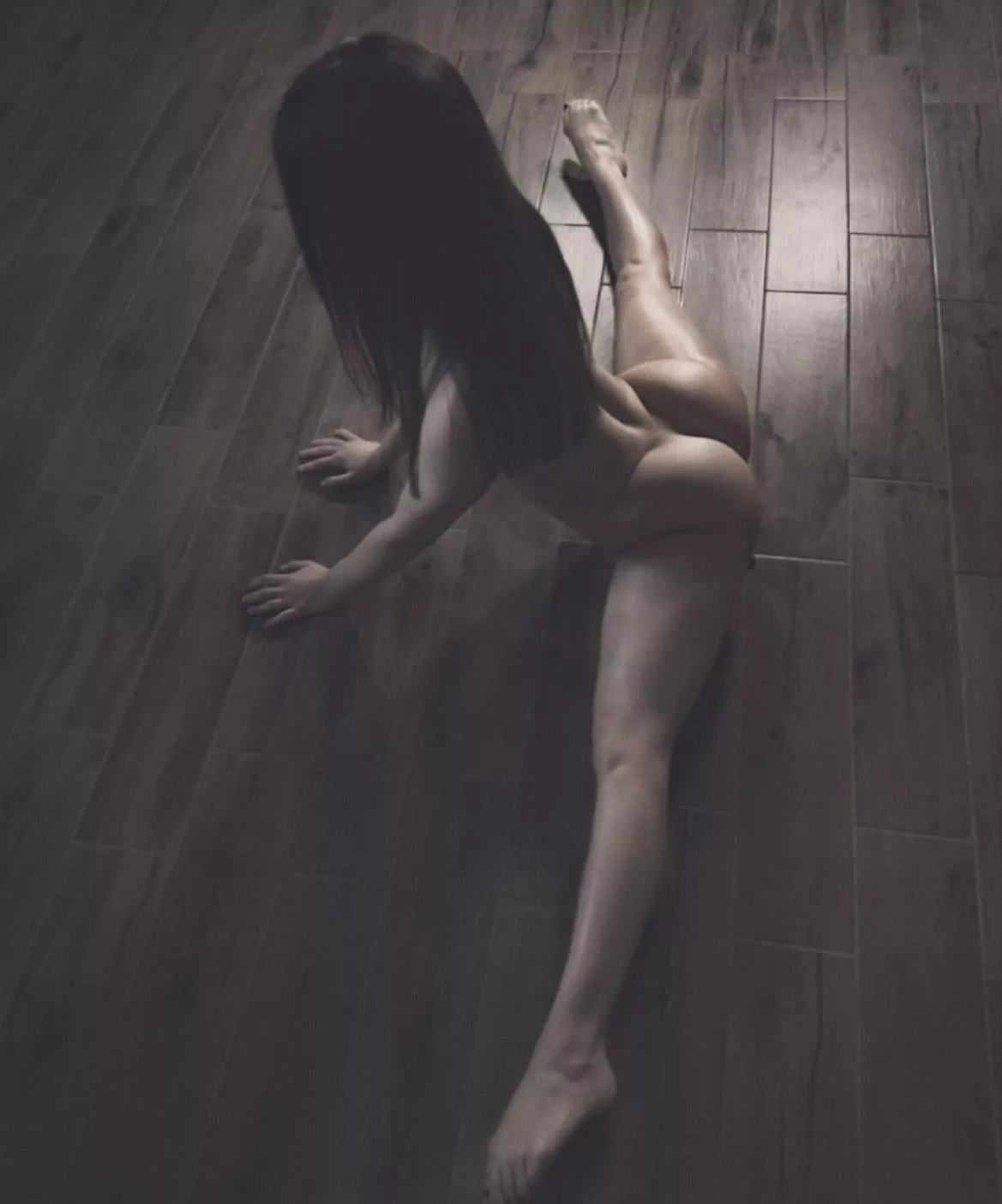 Is my pose too basic? posted by LilBananaMilk