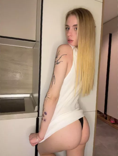 Looking for someone to share my favorite hobbies with by HairyFlowe