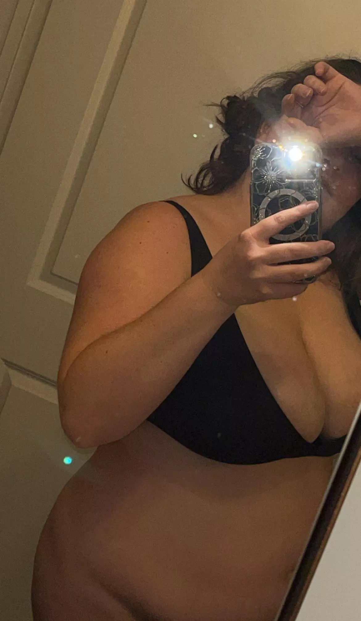 new here ✨ posted by beeizzy15