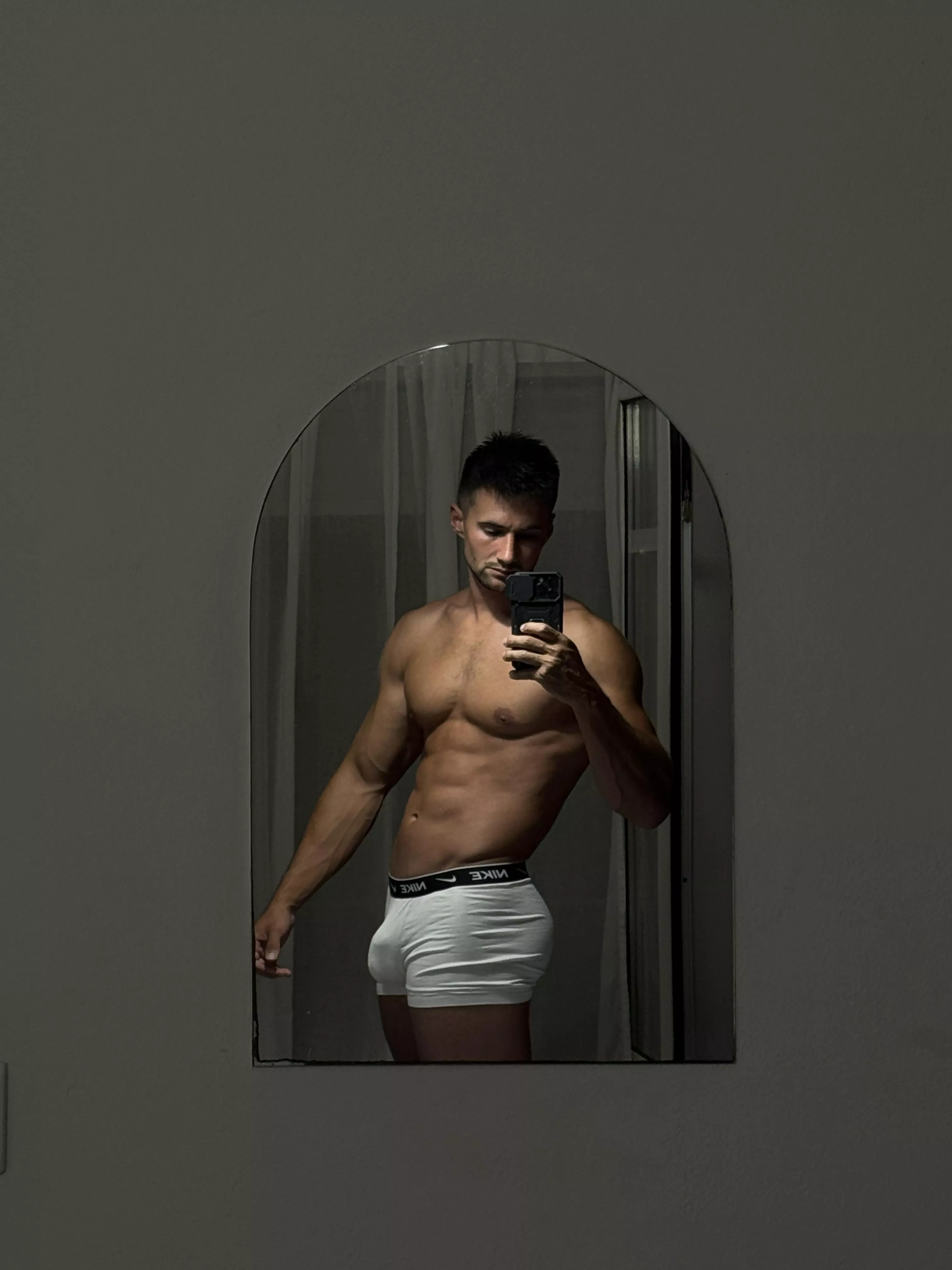 Only one side posted by Juana_Avocados